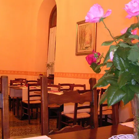 Hotel Fieschi 3*