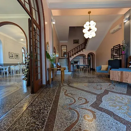 Fieschi Boutique Отель Лаванья