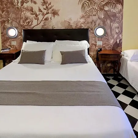 Отель Fieschi Boutique 3*