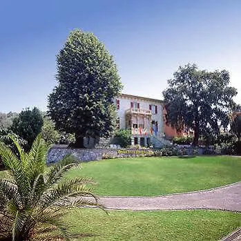 Fieschi Boutique 3* لافانيا
