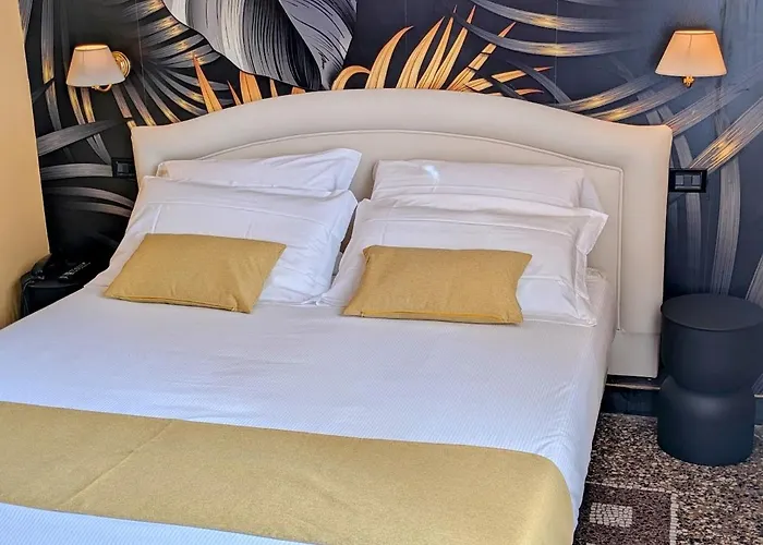 Fieschi Boutique Hotel 3*