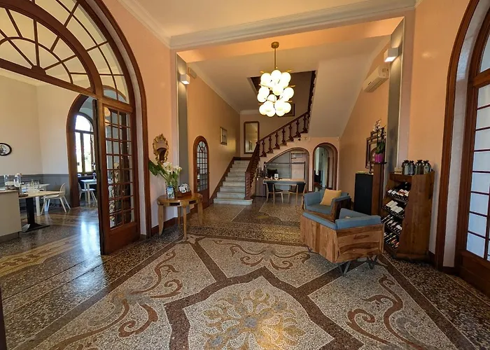 Fieschi Boutique 3*