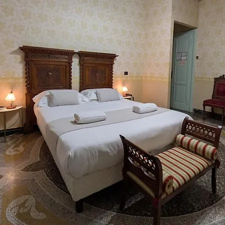 Fieschi Boutique 3*
