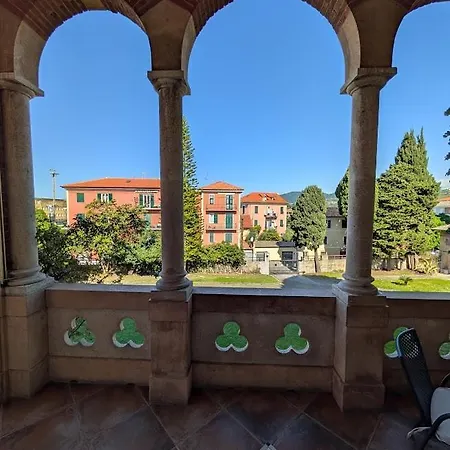 Fieschi Boutique Hotel 3*