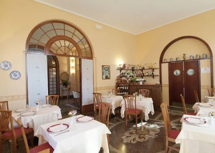 Fieschi Boutique 3*